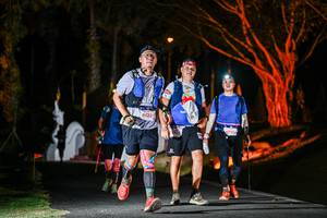 BIB: 6122
                            <button type="button" onclick="openModal(22513184)" class="btn btn-primary btn-sm float-right btn-popup" data-toggle="modal" data-target=".modal-high-quality">
                        <i class="fas fa-shopping-cart"></i> Add to Cart
                    </button>
                                            <button type="button" onclick="isThisMe(22513184, true)" class="btn btn-success btn-sm float-right btn-popup btn-isme hidden" data-toggle="tooltip" data-placement="bottom" title="นี่คือรูปของคุณใช่ไหม คลิกที่นี่เพื่อเอาเข้าอัลบั้ม">
                        <i class="fas fa-plus"></i> Add to album
                    </button>
                    <button type="button" onclick="isThisMe(22513184, false)" class="btn btn-warning btn-sm float-right btn-popup btn-isnotme hidden">
                        <i class="fas fa-ban"></i> Remove from album
                    </button>